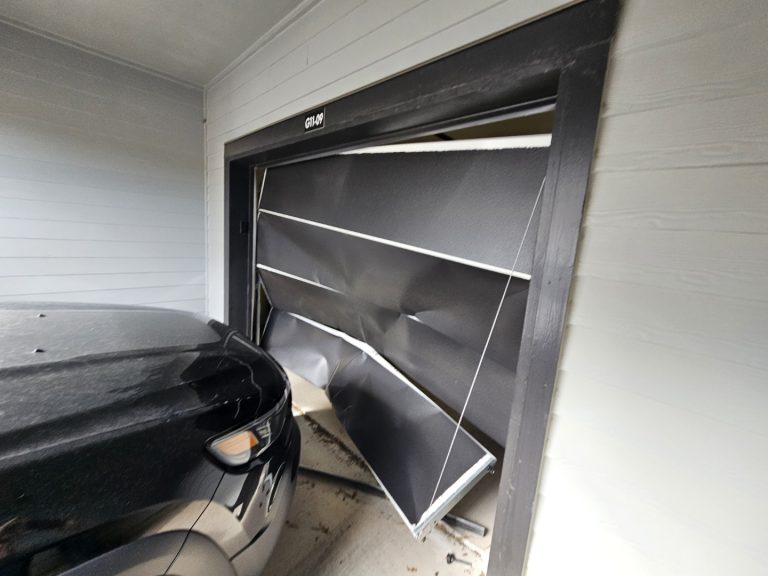 Damaged Garage Doors 003