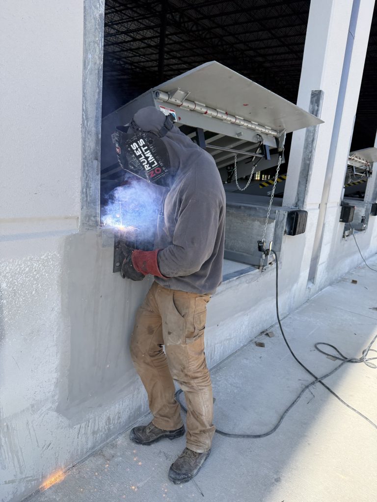 Garage Door Service Techs 010