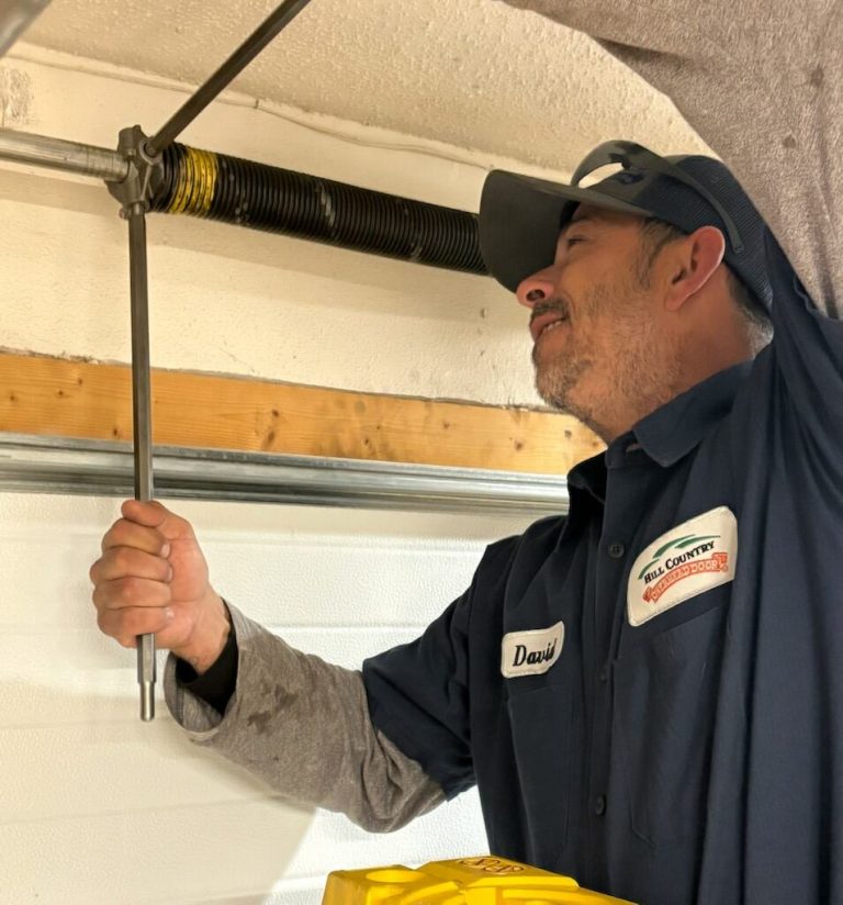 Garage Door Service Techs 065
