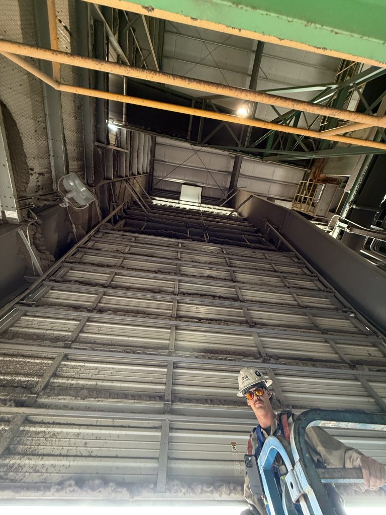 Overhead Door Tech 001